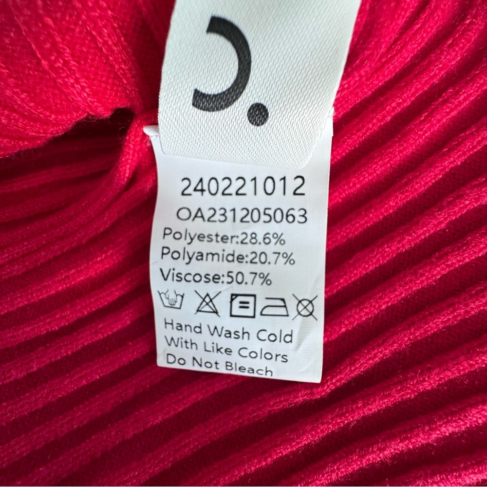 Commense Red Cardigan Ruffled Trim Pearl Button Long Sleeve SZ M NWT - Picture 10 of 12